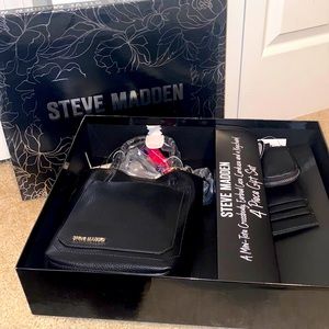 Steve Madden Gift Set